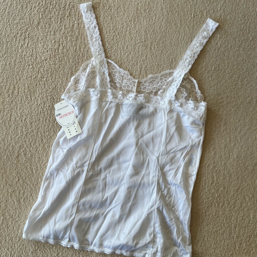 NWT Vintage White Lace Camisole - Picture 4 of 10